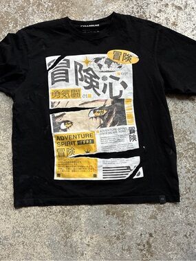 Pull&Bear Black Graphic Tee with Yellow & White 'Adventure Spirit' Print medium